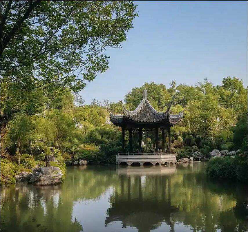 九江庐山狼狈餐饮有限公司